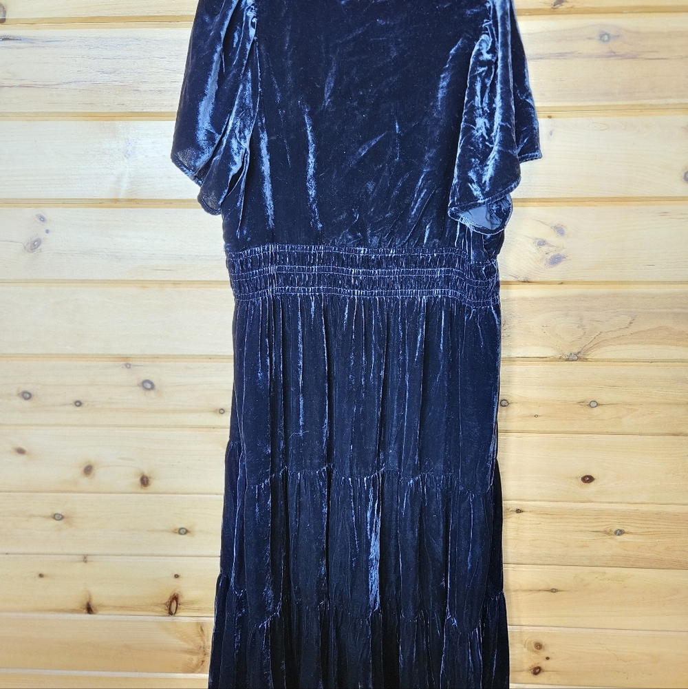 Anthropologie Velvet V-Neck Maxi Dress in Navy - Picture 6 of 7